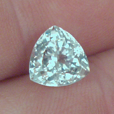 Ultra Rare Brilliant Top Gem Euclase Brazil IF 3.49 ct  Litnon.com