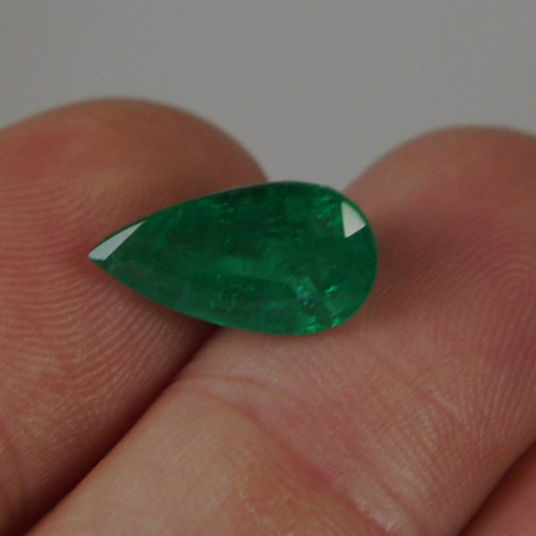 Fine Rich Color Natural Zambian Emerald 4.81 ct  Litnon.com