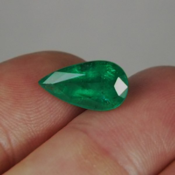 Fine Rich Color Natural Zambian Emerald 4.81 ct  Litnon.com