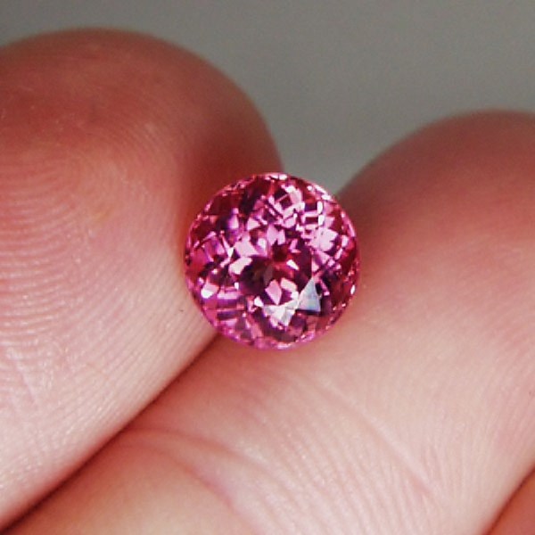 Bright Old Stock Pink Tourmaline Brazil 2.36ct  Litnon.com