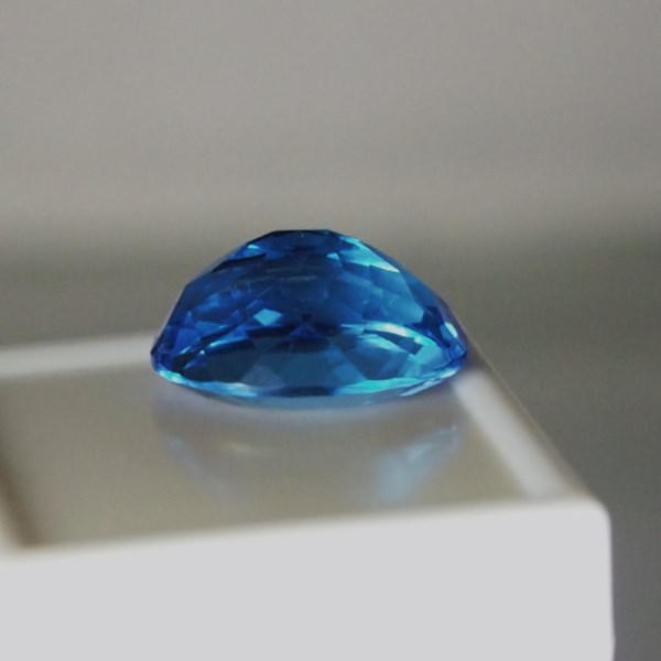 Fine Color Rich Swiss Blue Topaz Brazil 11.67 ct  Litnon.com