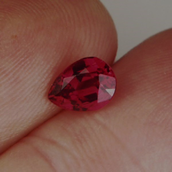  Special Color Bright Red Natural Spinel Tanzania 1.29 ct  Litnon.com