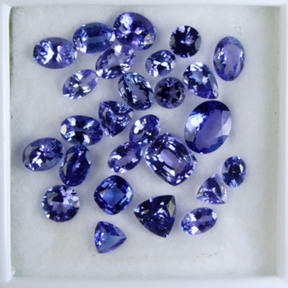 Bright Clean and Pretty Natural Blue Tanzanite Lot 19.82 ct  Litnon.com