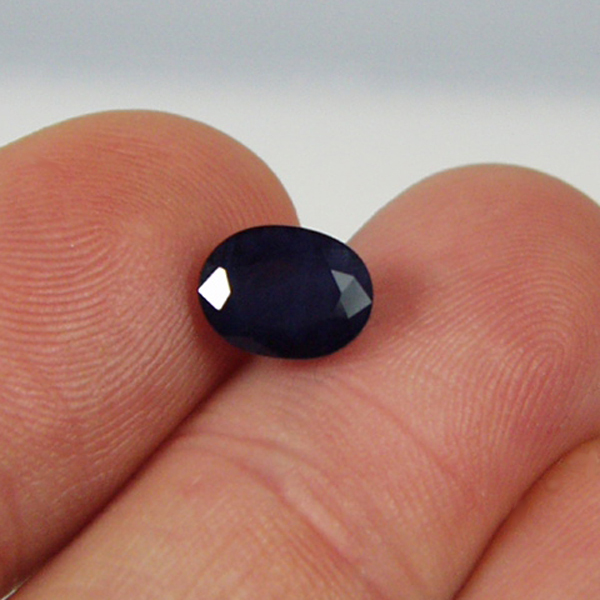 Midnight Blue Natural Sapphire Thailand 2.55 ct  Litnon.com