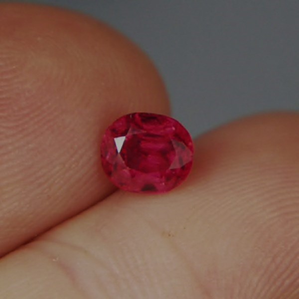 Special Color Bright Red Natural Mahenge Spinel Tanzania  Litnon.com