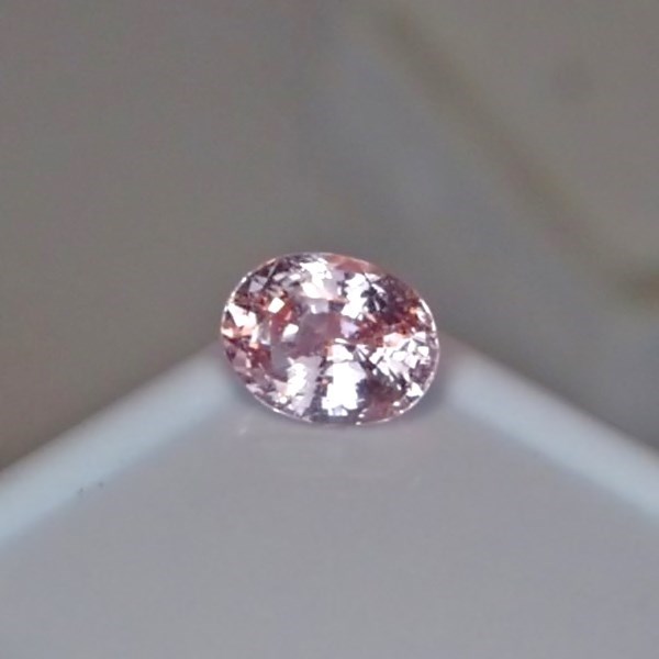 GIA Certified Unheated Padparadscha Sapphire Sri Lanka 2.23 ct  Litnon.com
