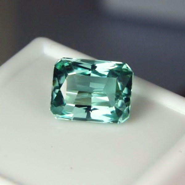 Fine Color Blue Green Tourmaline Afghanistan 3.96 ct  Litnon.com