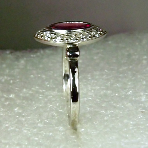 Natural Ruby and Diamond 14 kt Ring  Litnon.com