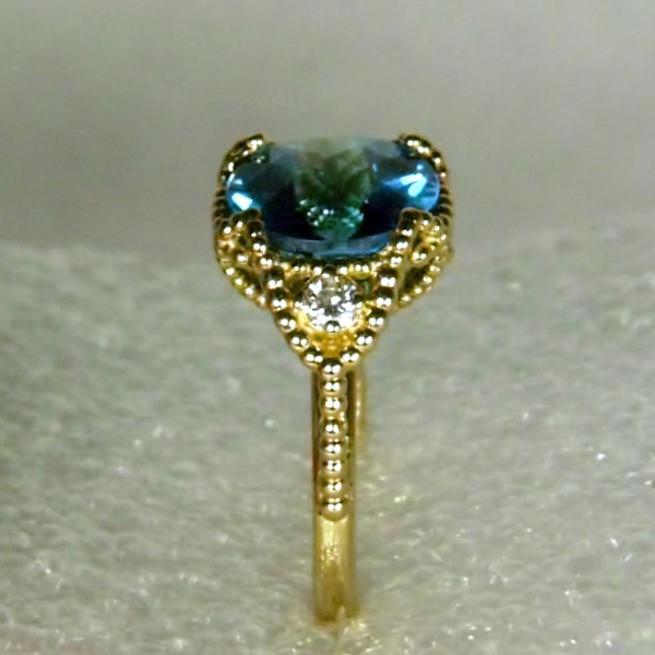 Blue Topaz and Diamond 14 kt Ring 3.50 ct  Litnon.com