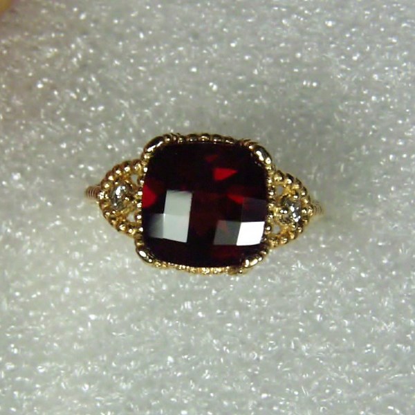 Rhodolite Garnet and Diamond 14 kt Ring 3.50 ct  Litnon.com