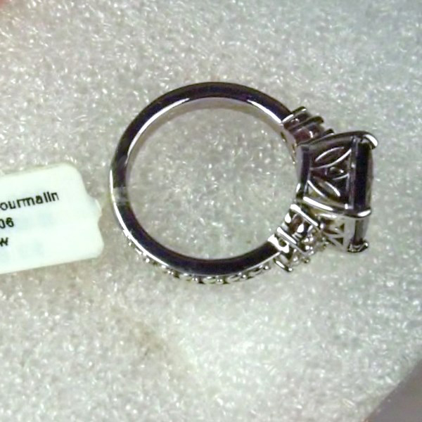 Natural Brazil Tourmaline and Diamond 14 kt Ring 3.52 ct  Litnon.com