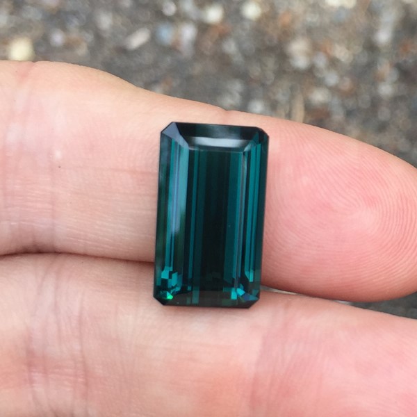 True Blue Old Stock Brazil Indicolite Tourmaline 13.87 Carats Litnon.com