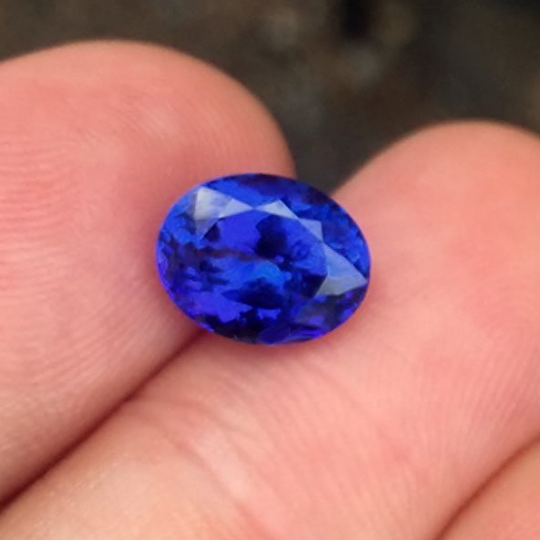 Color and Quality Natural Blue Tanzanite 3.57 ct tw  Litnon.com