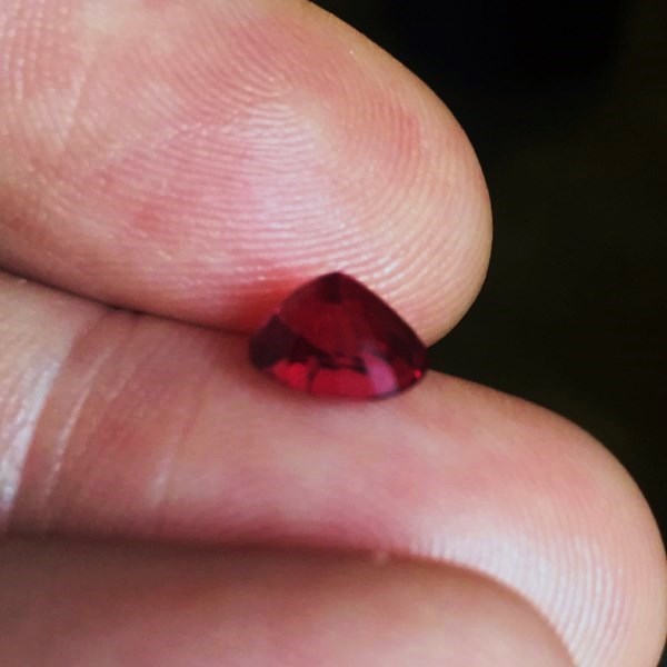 Quality X-tra Fine Red Burmese Spinel 2.06 ct  Litnon.com