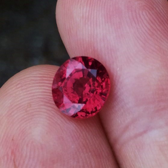  Special Color Bright Pink Red South East Asia Spinel 2.51 ct  Litnon.com