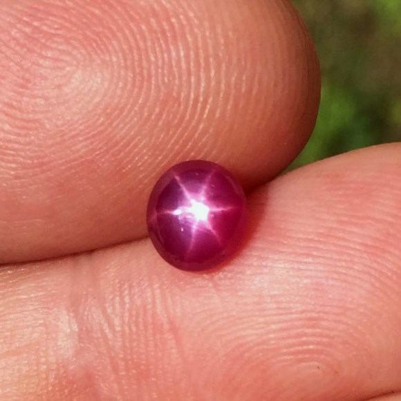 Fine Color Natural Burmese Star Ruby 1.62 ct  Litnon.com