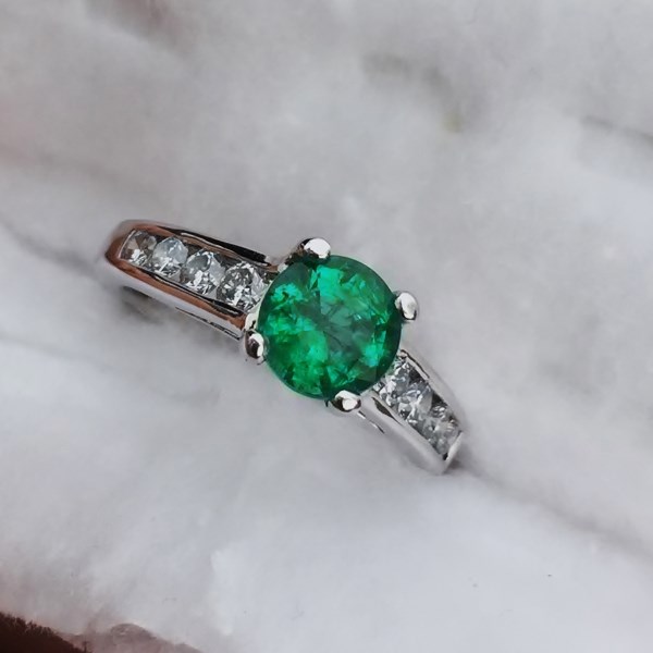 Estate Quality Zambian Emerald and Diamond 14kt Ring  Litnon.com