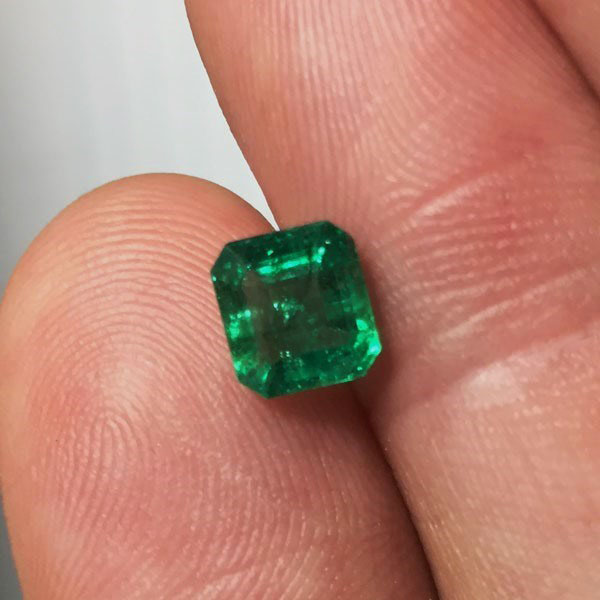 Great Color Natural Zambian Emerald 1.30 ct  Litnon.com