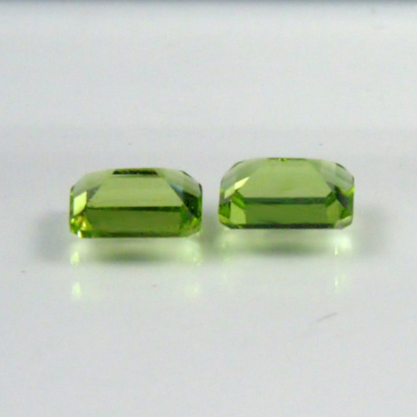 Special Price Pakistan Peridot Pair 2.22 ct ct tw  Litnon.com