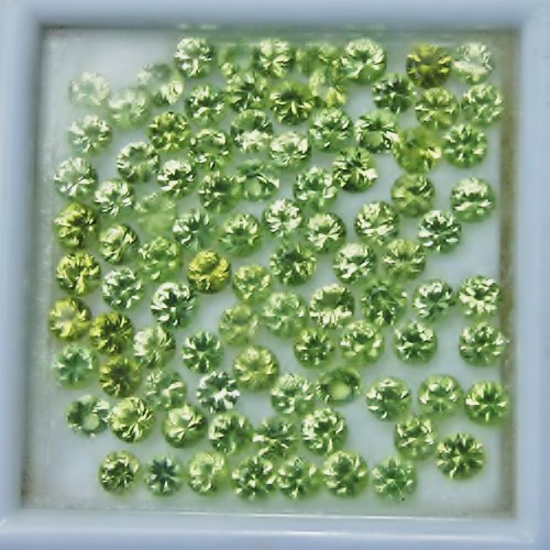 Bright and Pretty Calibrated Arizona Peridot Lot 12.10 ct tw  Litnon.com
