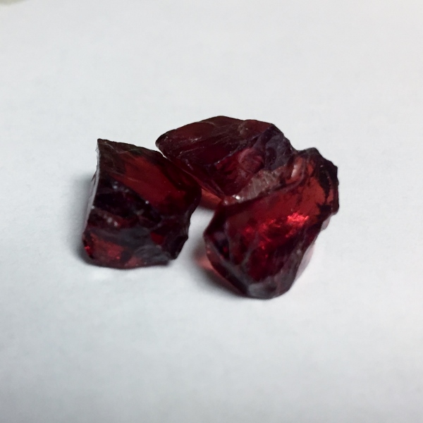 Quality Pyrope Garnet Facet Rough Tanzania 23.56 ct tw  Litnon.com