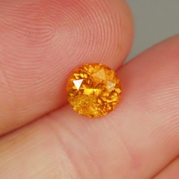 Nice Color and Bright Loliondo Mandarin Spessartite Garnet 1.75 ct  Litnon.com