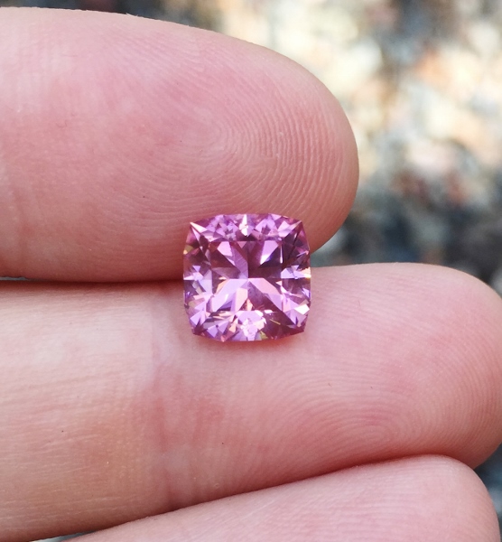 Bright USA Cut Pink Tourmaline Nigeria 3.40 ct  Litnon.com