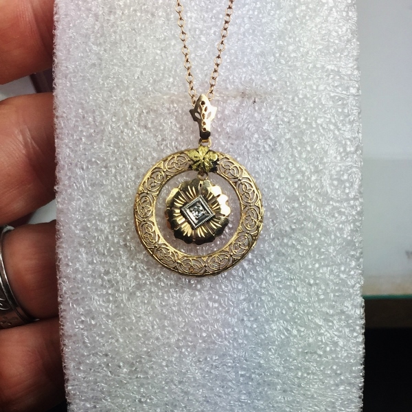 Antique Victorian 14kt Gold Filigree Necklace With Diamond  Litnon.com