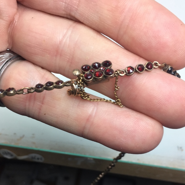 Late Victorian Bohemian Garnet Necklace Checholslovakia  Litnon.com