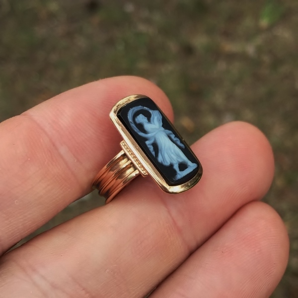 Antique Victorian Era Sardonx Cameo 14 kt Rose Gold Ring  Litnon.com