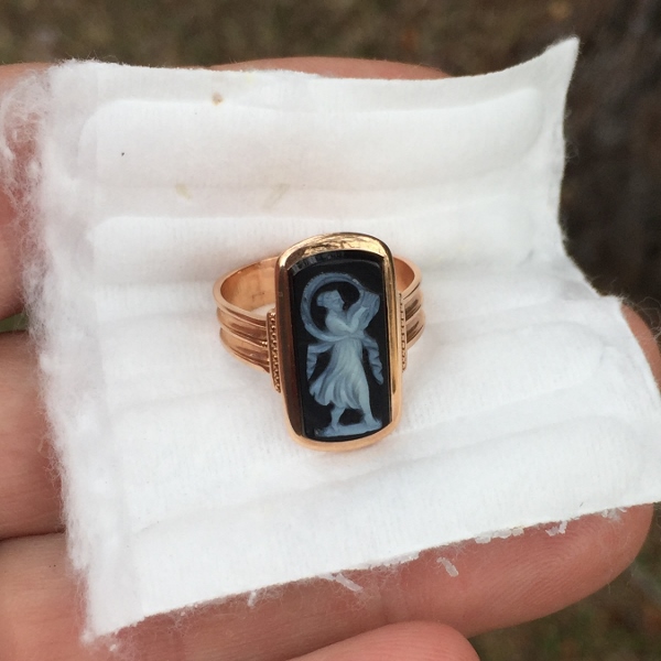 Antique Victorian Era Sardonx Cameo 14 kt Rose Gold Ring  Litnon.com