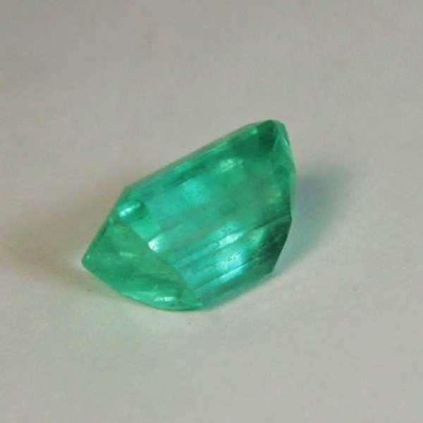 Big and Bright With Nice Color Colombian Emerald 10.71 ct  Litnon.com