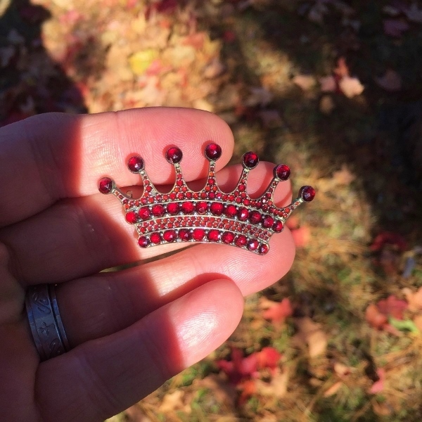  Victorian Bohemian Garnet Crown Pin Checholslovakia  Litnon.com