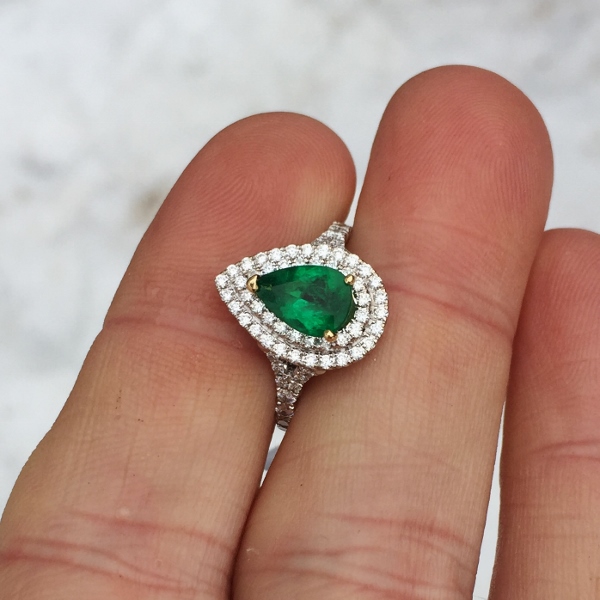 Quality Zambian Emerald Diamond 18kt Ring  Litnon.com