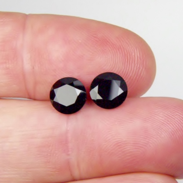 Perfect Natural Jet Black Spinel Pair Vietnam 4.52 ct tw  Litnon.com