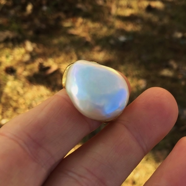 Antique Huge Salt Water Keshi Pearl In Heavy 18 karat Gold Ring  Litnon.com