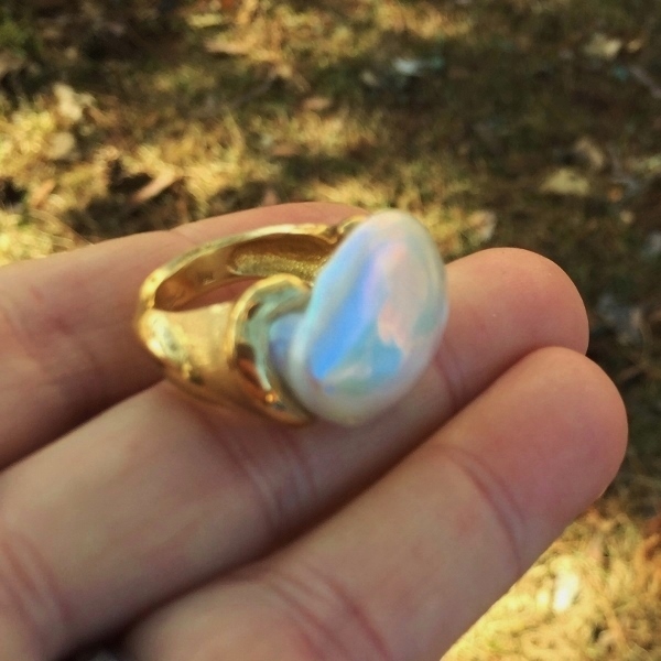 Antique Huge Salt Water Keshi Pearl In Heavy 18 karat Gold Ring  Litnon.com