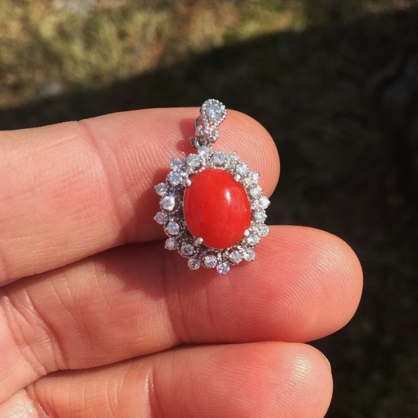 Vintage Sardinian Ox Blood Coral and Diamond Pendant 14kt White Gold  Litnon.com