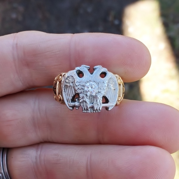 Vintage 14kt Gold and Palladium 32nd Degree Masonic Diamond Ring  Litnon.com