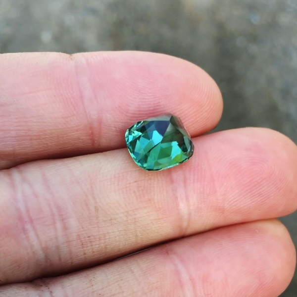 Special Color and Bright Natural Tourmaline Afghanistan 6.70 ct GL Litnon.com