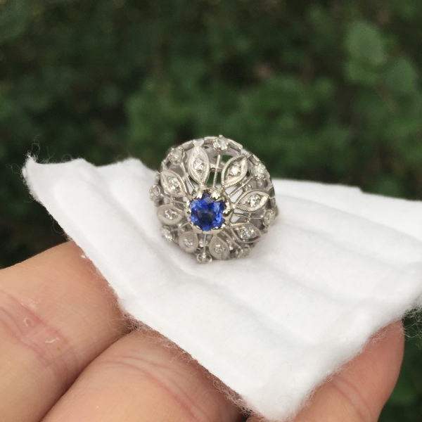 Antique 14 karat White Gold Diamond and Sapphire Ring Litnon.com