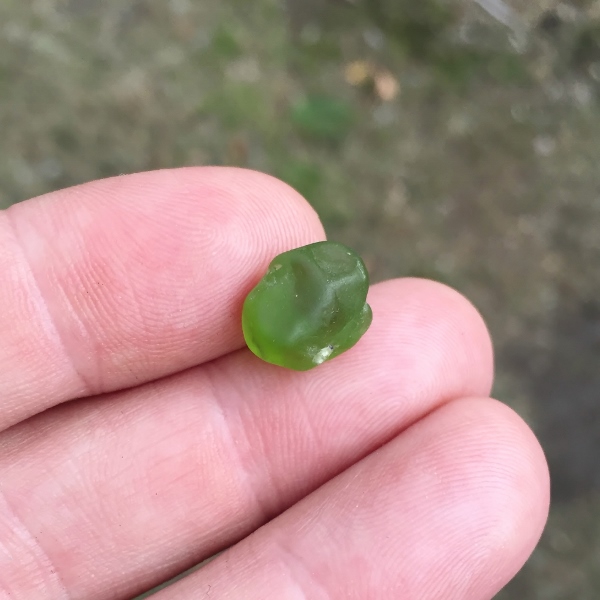  Fine Color and Clean Peridot Facet Rough Arizona 9.41 ct  Litnon.com