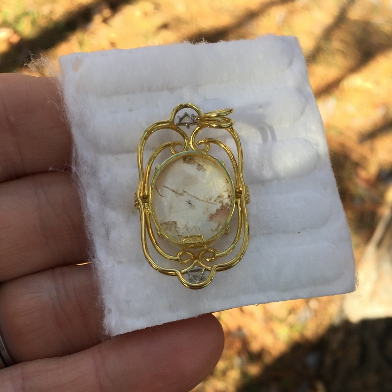 Multi-Color Fire Vintage 18 kt Carved Australian Opal Pendant  Litnon.com