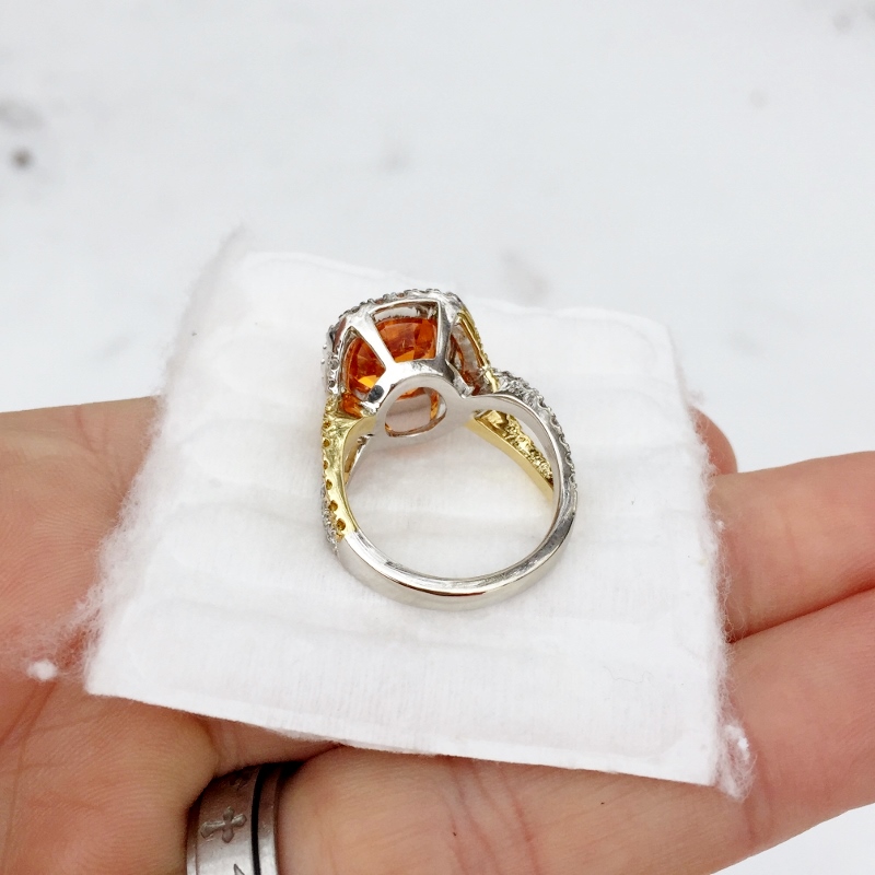 Mandarin Garnet 7.75 ct Yellow and White Diamond Ring 18 kt GL Litnon.com