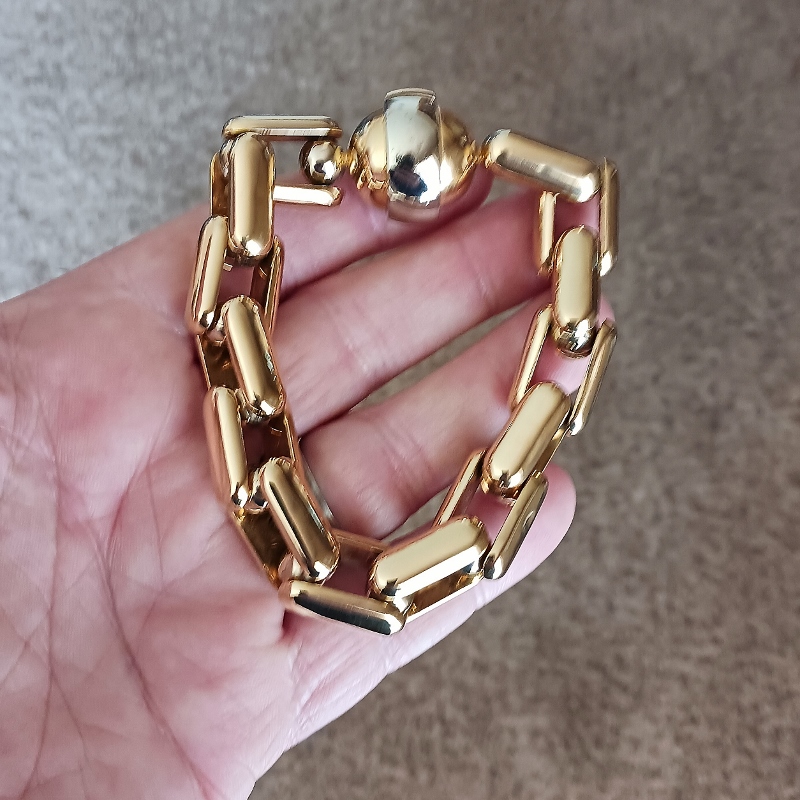 Vintage Big and Bold Italian Baraka Bracelet 18 Karat Gold 82.6 Grams  Litnon.com