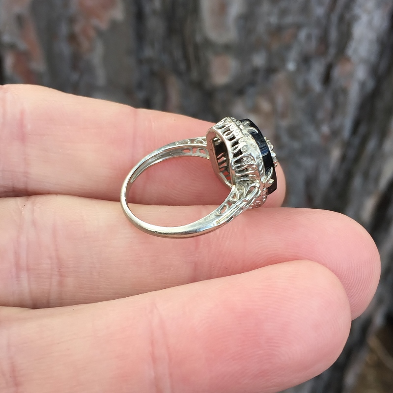 Classic 14kt Filigree White Gold Diamond and Black Onyx Ring  Litnon.com