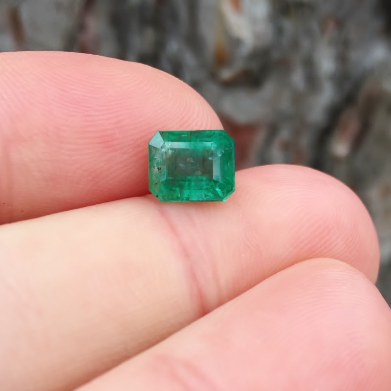 Big Natural Zambian Emerald 2.38 ct  Litnon.com