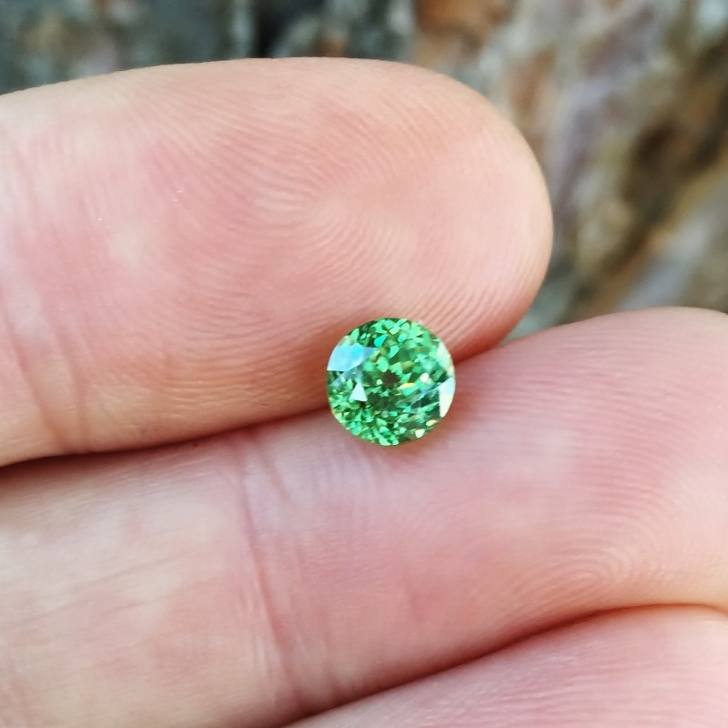 USA Cut Nice Color Demantoid Garnet Namibia 1.56 ct GL Litnon.com