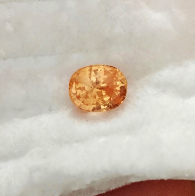 GIA Certified Unheated Yellowish Orange Sapphire Sri Lanka 5.50 ct  Litnon.com