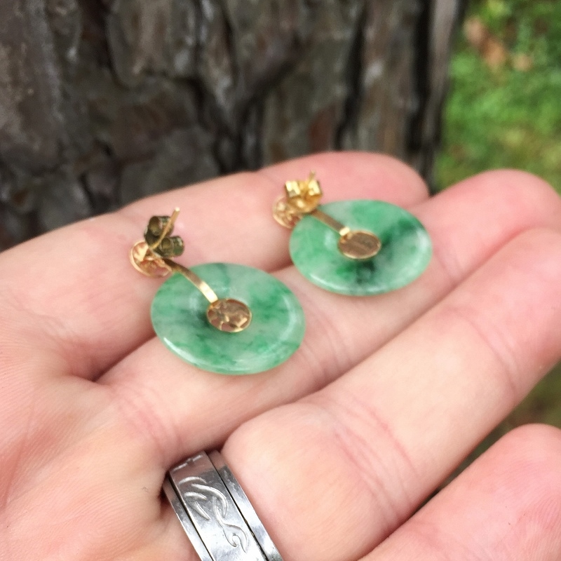 14 Karat Gold and Burmese Jadeite Disc Earrings  Litnon.com